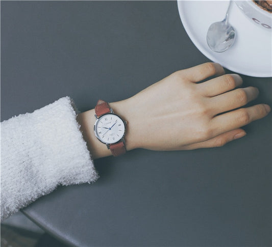 Women quartz watches simple ulzzang luxury top brand female wrist watch Vintage Leather relogio feminino