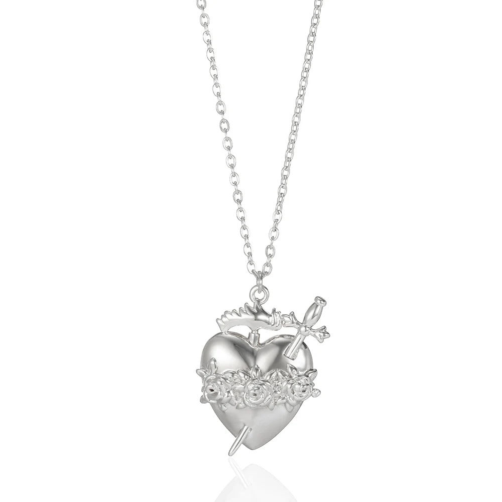 Creative Fashion Heart-shaped Sword Love Heart Flowers Pendant Necklace